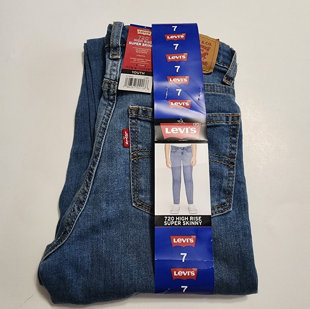 Levi's youth 720 high rise super skinny size 7